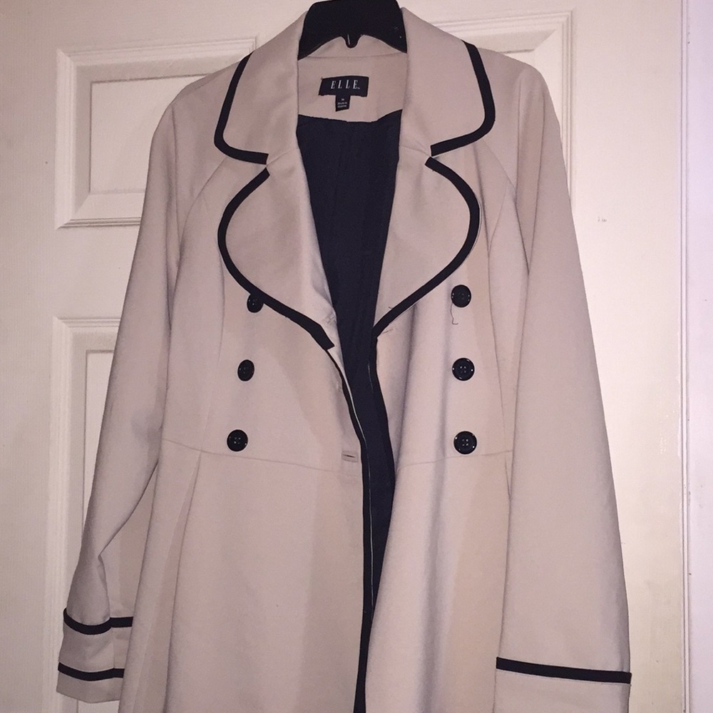 COPY - Elle Trench Coat